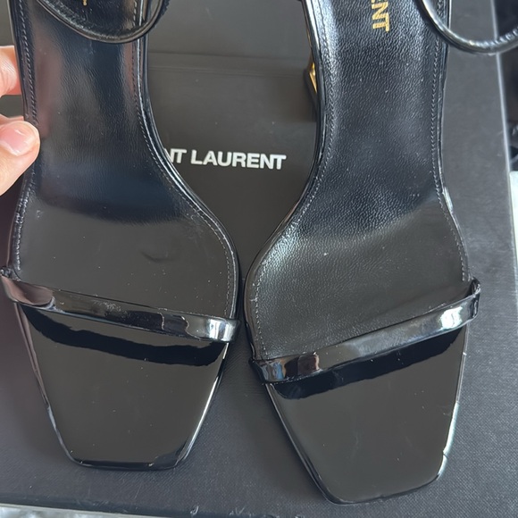 YSL OPYUM SANDALS IN PATENT LEATHER - Picture 3 of 10